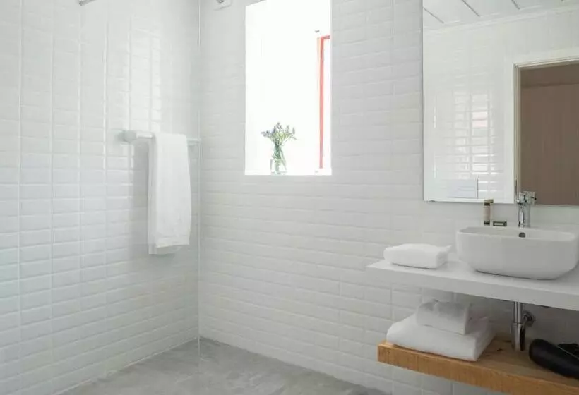 هتل Quinta Do Rio Noémi