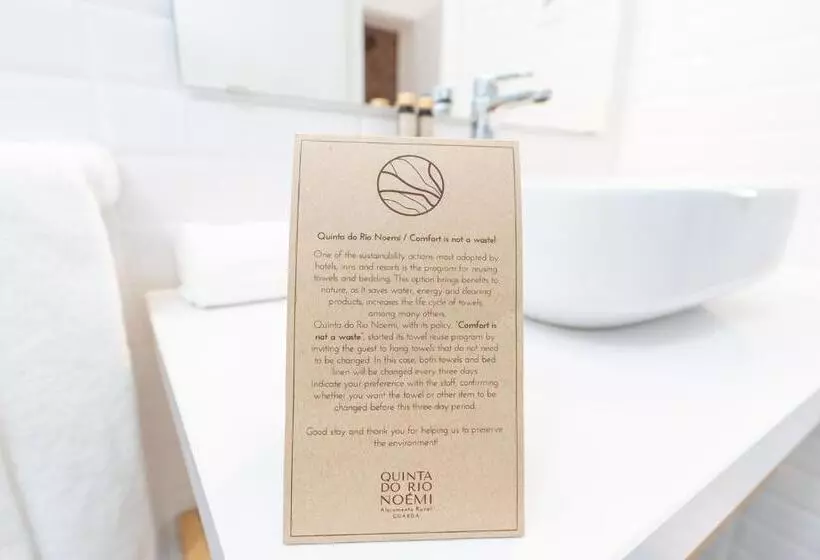 هتل Quinta Do Rio Noémi