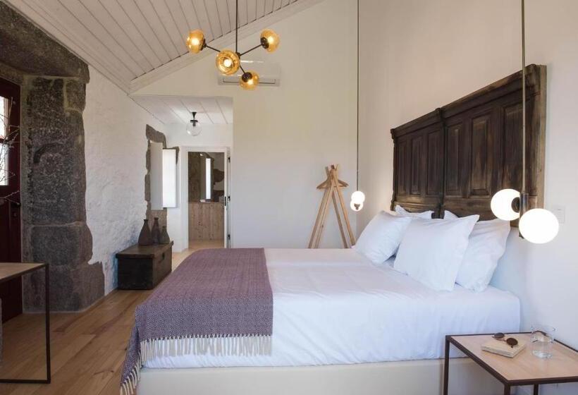 هتل Quinta Do Rio Noémi