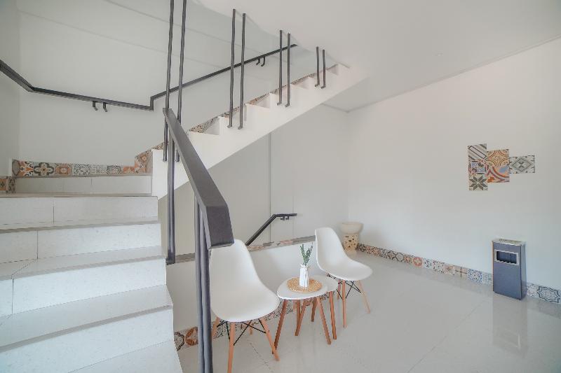 Capital O 90447 Kardopa Hotel Megapark