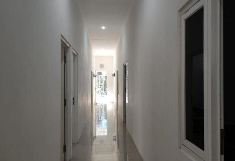 Hotell Oyo 90440 Zleepy Whiteland