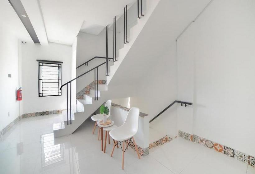 Capital O 90447 Kardopa Hotel Megapark