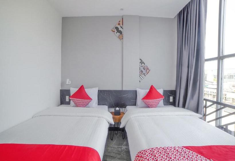 Capital O 90447 Kardopa Hotel Megapark