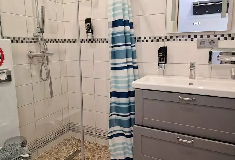 هتل Palais Elegance Wien