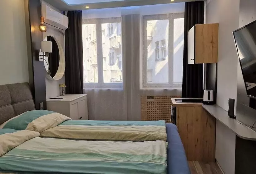 هتل Palais Elegance Wien