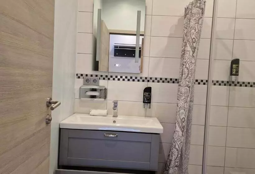 هتل Palais Elegance Wien