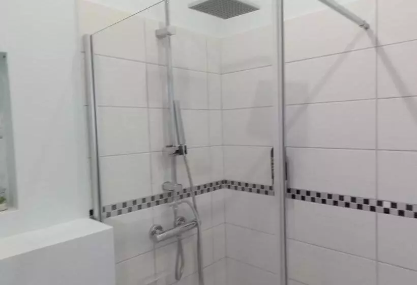 هتل Palais Elegance Wien