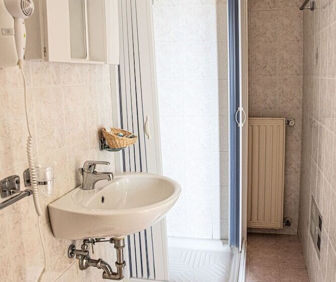 ホテル Villa Maria Teresa