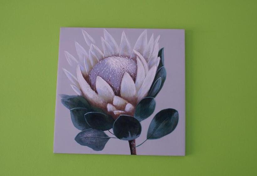 ペンション Flutterby Guesthouse