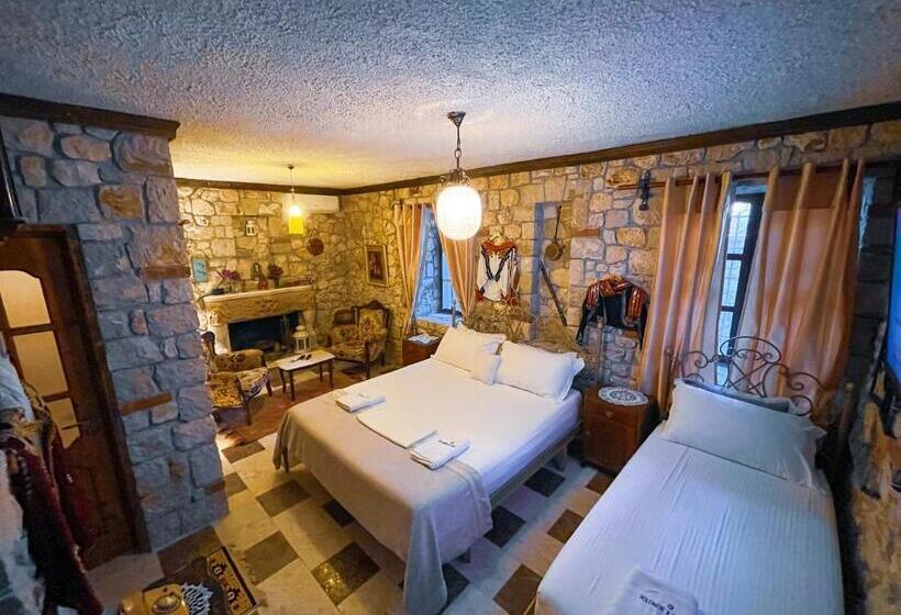 پانسیون Solomon&sons