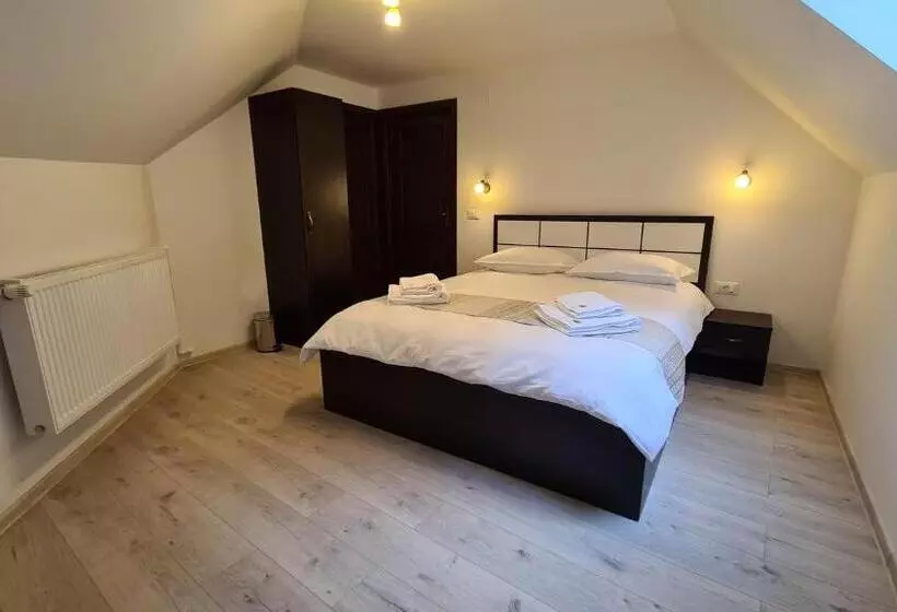 Pensiunea Mădălina