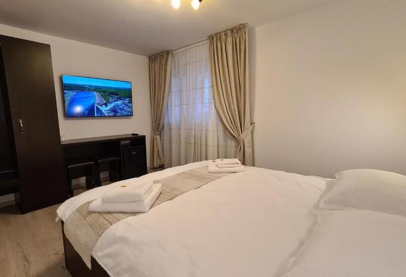 Pensiunea Mădălina