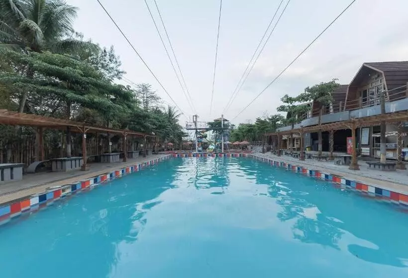 Urbanview Hotel Cianjur City Park By Reddoorz