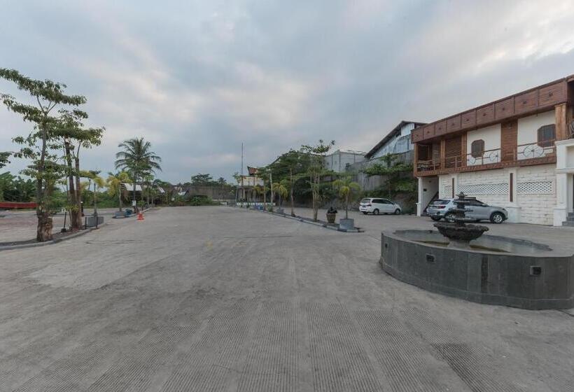 Urbanview Hotel Cianjur City Park By Reddoorz