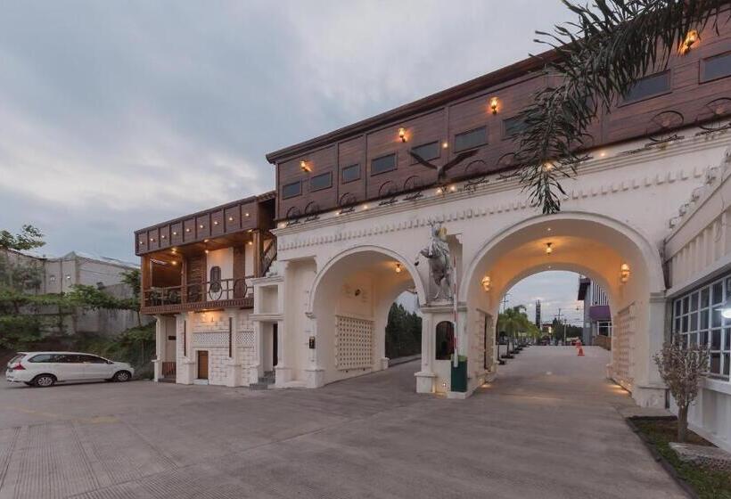 Urbanview Hotel Cianjur City Park By Reddoorz