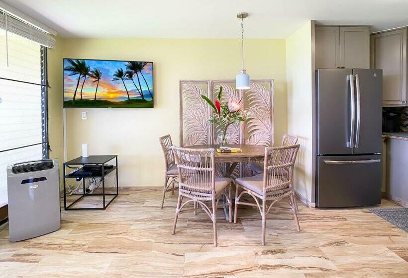 Waiohuli Beach Hale D227 Aloha La I Oceanfront/1b1b/wifi/ac/cable/pool/extras