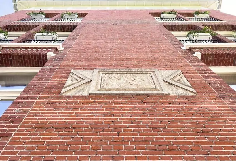 Dutch Design Hotel Vondelpark