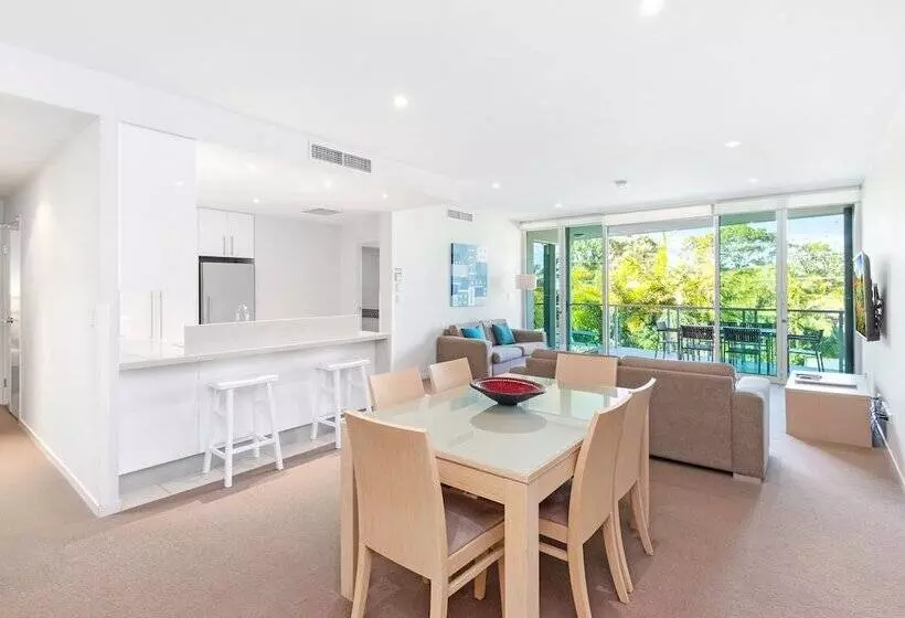 בית מלון כפרי Akama Resort