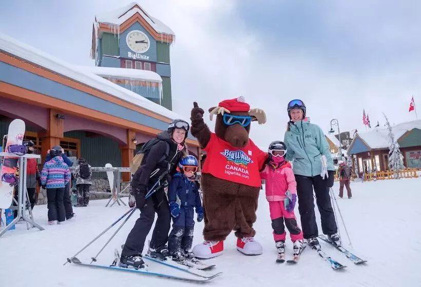 ホテル Chateau Big White