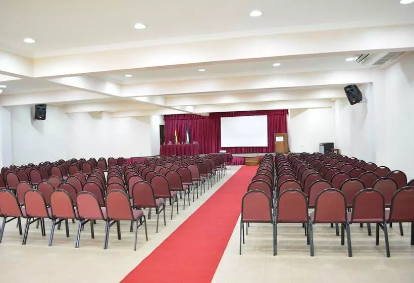 هتل Continental Park