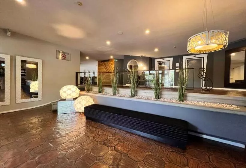 هتل Gh Guaparo Suites