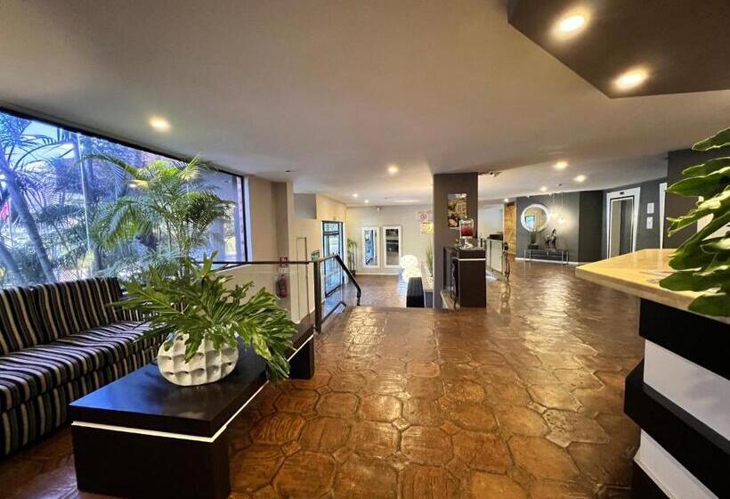 هتل Gh Guaparo Suites