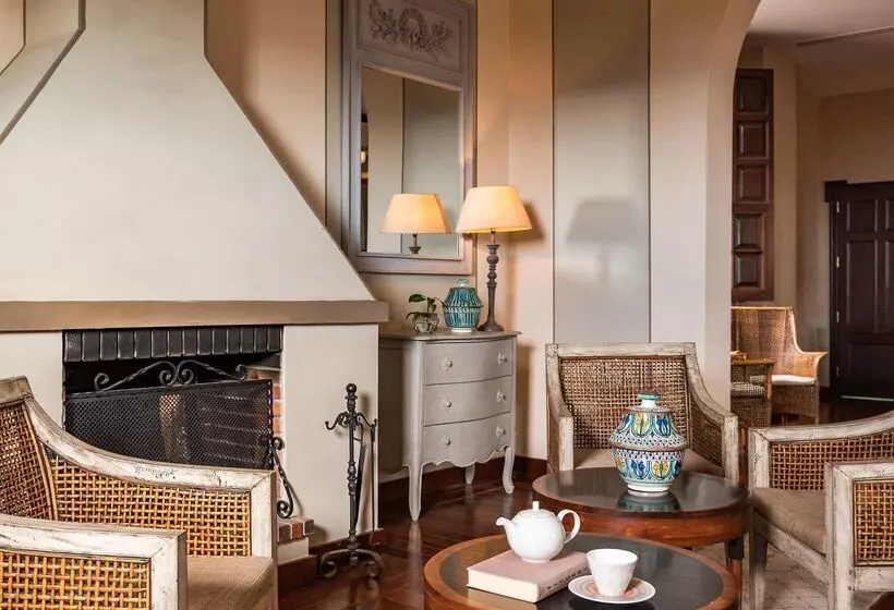 호텔 Hacienda del Conde Meliá Collection Golf & Spa