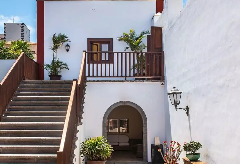 호텔 Hacienda del Conde Meliá Collection Golf & Spa