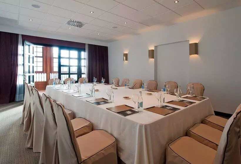 호텔 Hacienda del Conde Meliá Collection Golf & Spa