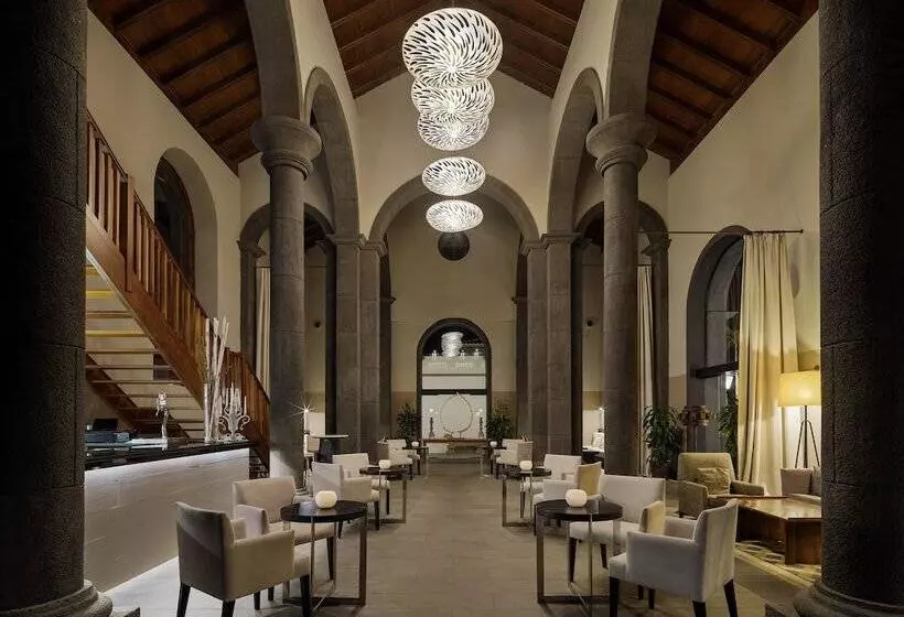 호텔 Hacienda del Conde Meliá Collection Golf & Spa