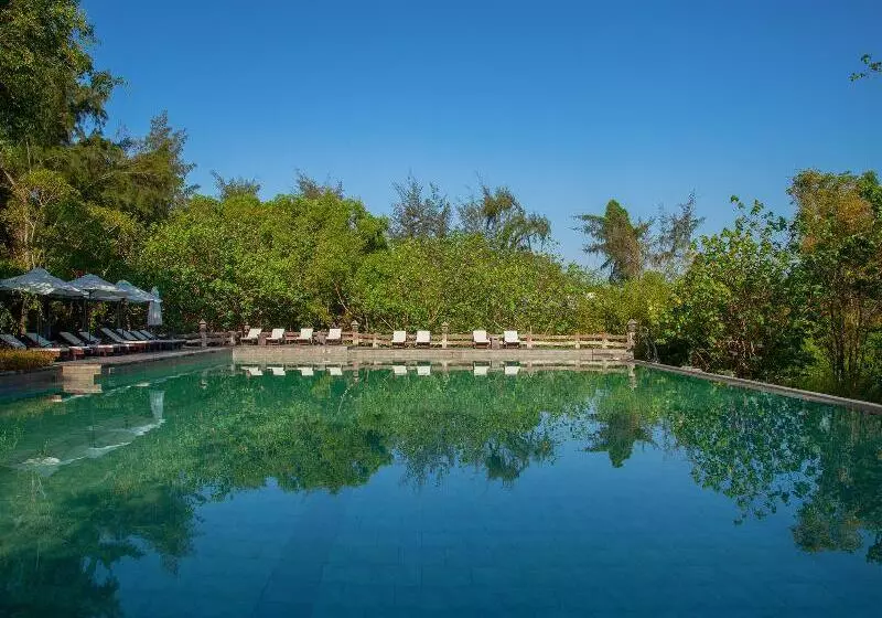 هتل Ho Tram Beach Resort & Spa