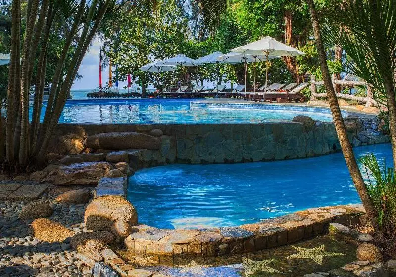 هتل Ho Tram Beach Resort & Spa