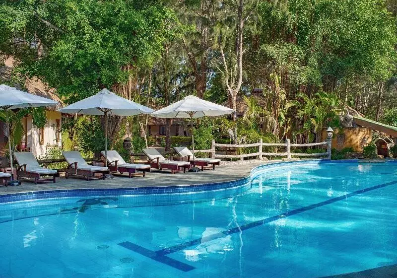 هتل Ho Tram Beach Resort & Spa