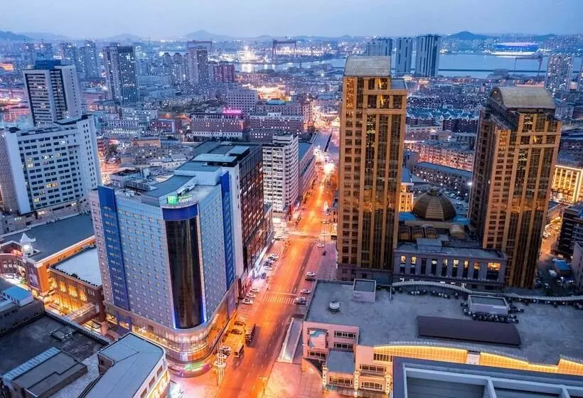 هتل Holiday Inn Express City Centre Dalian, An Ihg