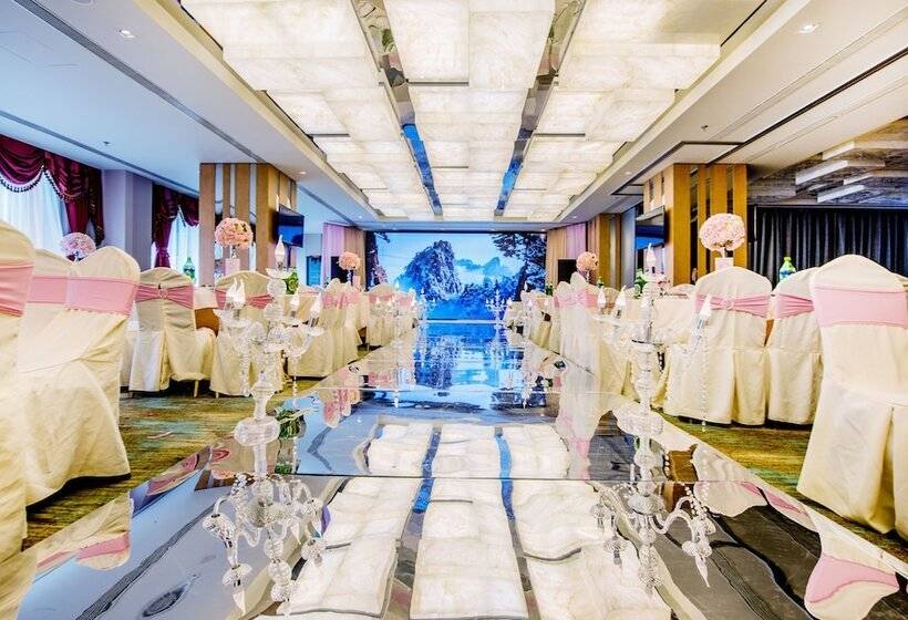 בית מלון כפרי Holiday Inn Express City Centre Dalian, An Ihg