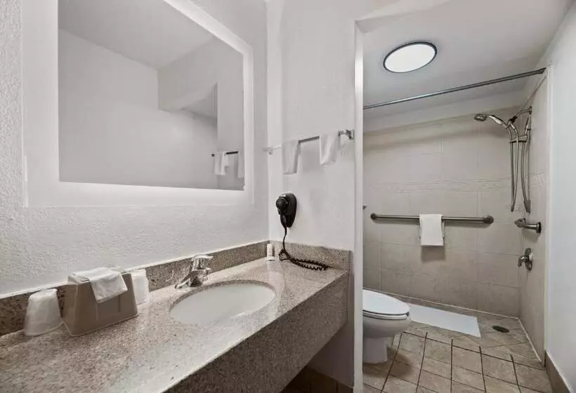 هتل Americas Best Value Inn Orlando, Fl