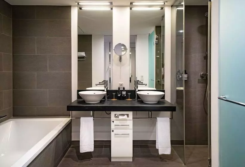 هتل Innside By Meliá Dresden