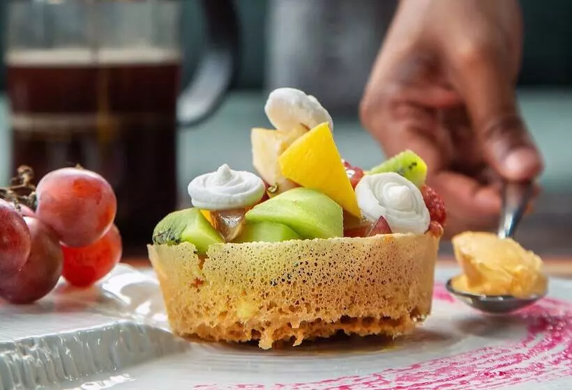 Hotel Lemon Tree Premier,jaipur