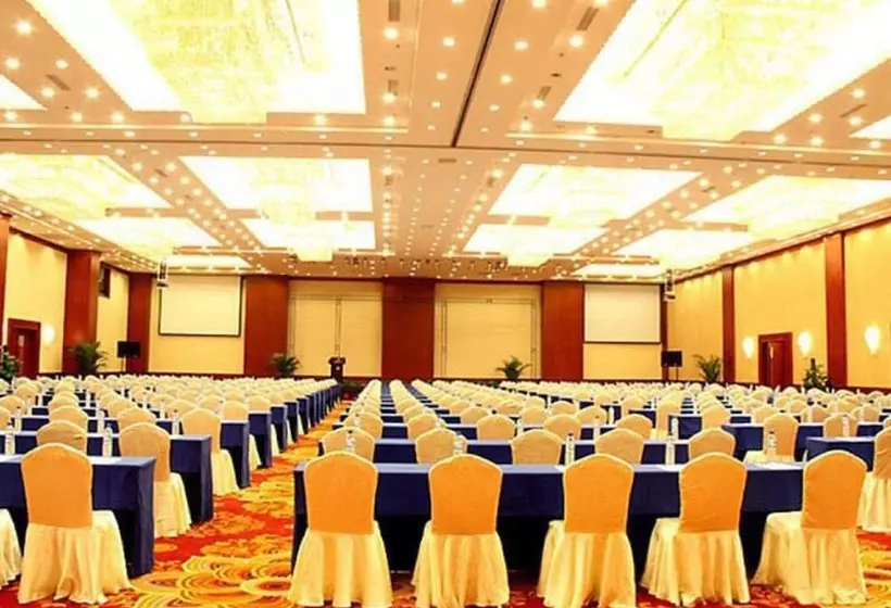 New Century Grand Hotel Changchun