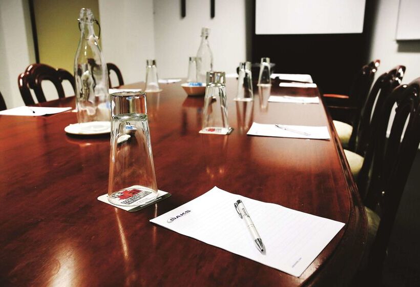 فندق Oaks Townsville Metropole