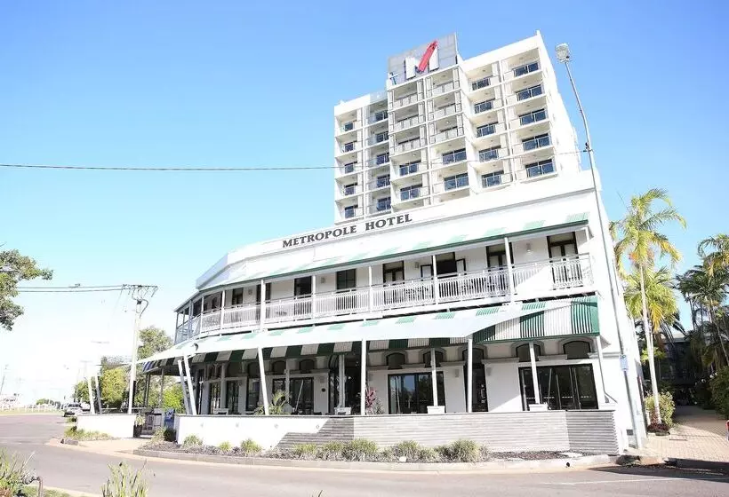 هتل Oaks Townsville Metropole