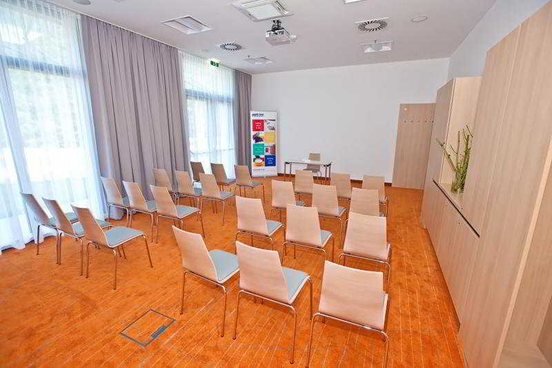 فندق Park Inn Klosterneuburg