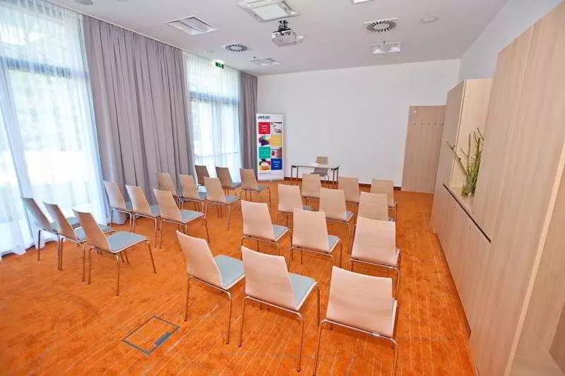 酒店 Park Inn Klosterneuburg