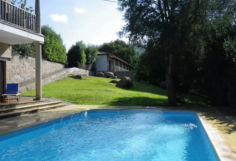 Сельский отель Rural Quinta De Novais