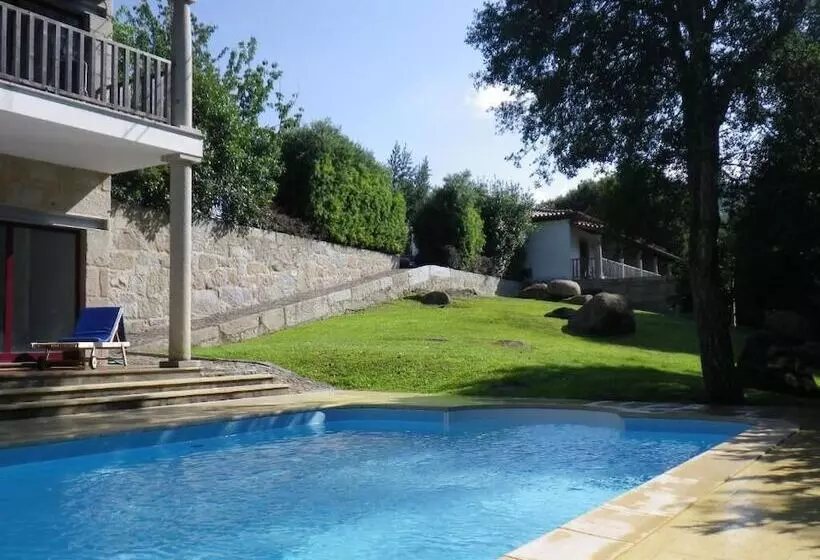 Сельский отель Rural Quinta De Novais