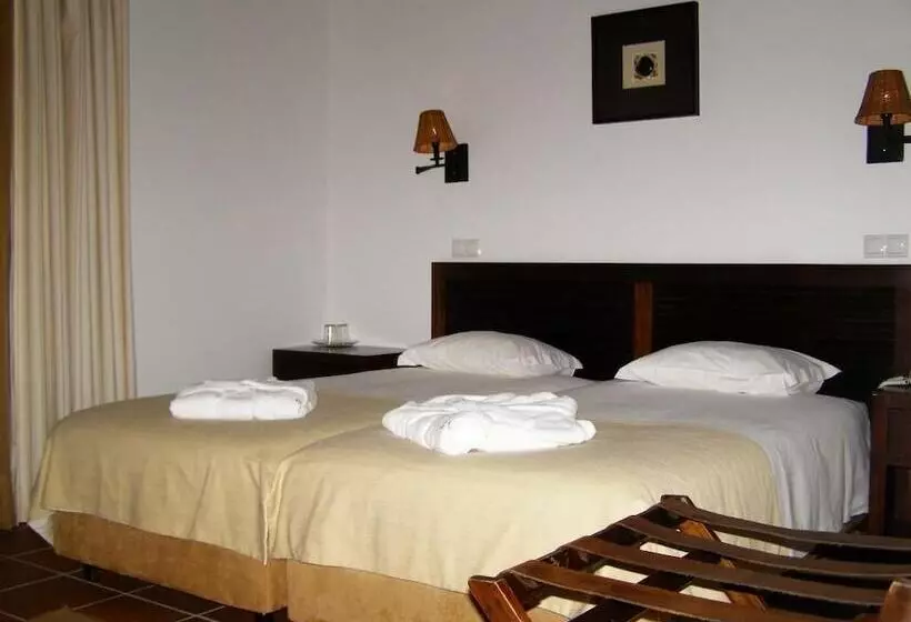 Сельский отель Rural Quinta De Novais