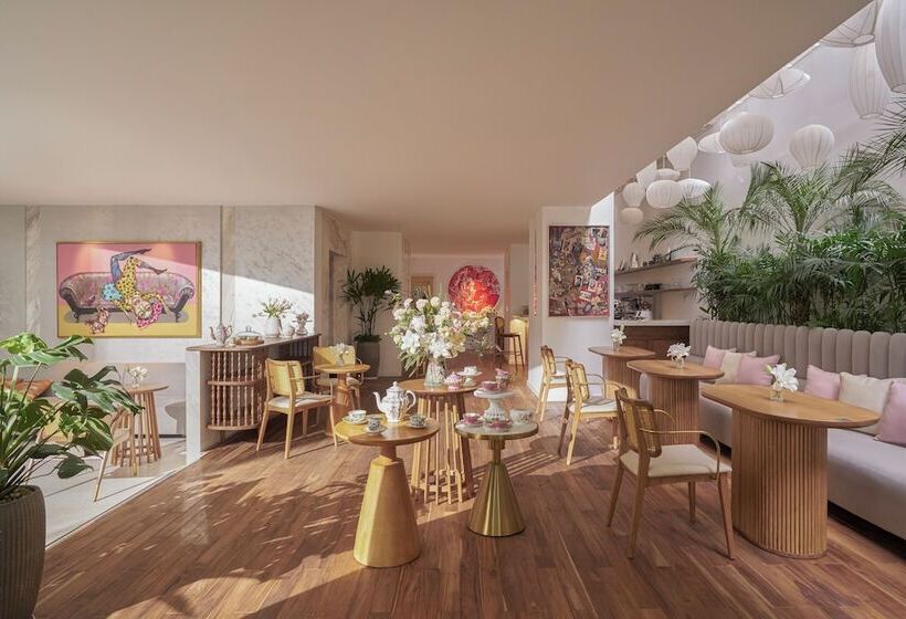 هتل Silverland Mây