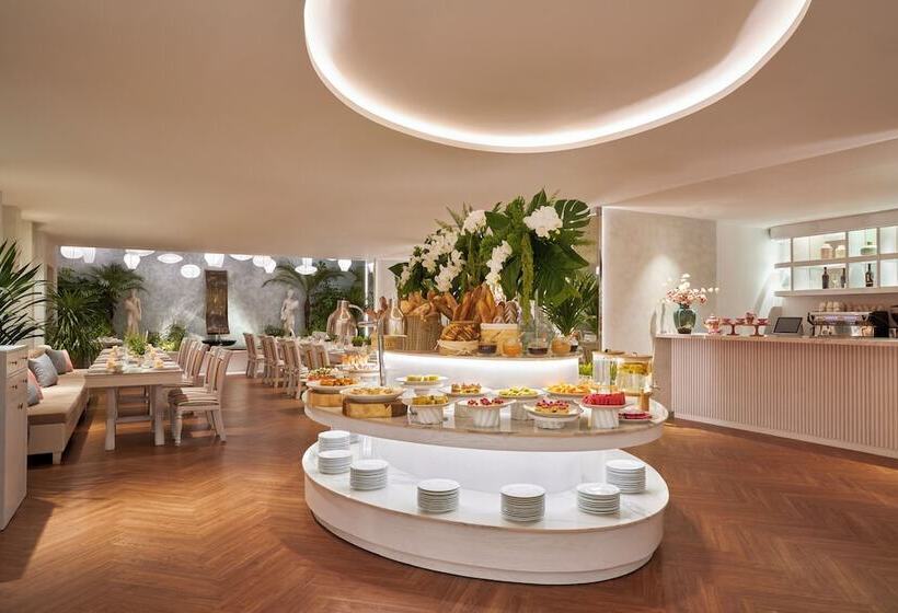 هتل Silverland Mây