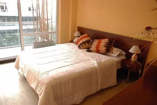 هتل Studio Pueyrredon By Temporary Apartments