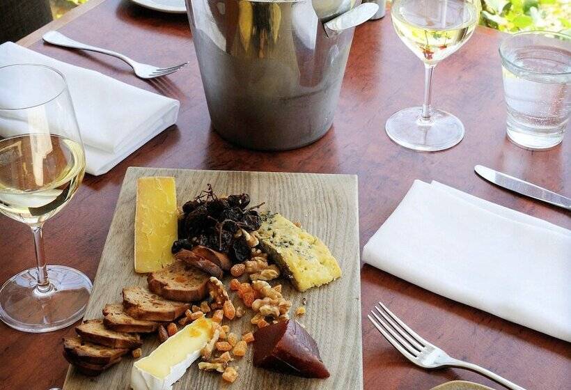 فندق The Sebel Launceston